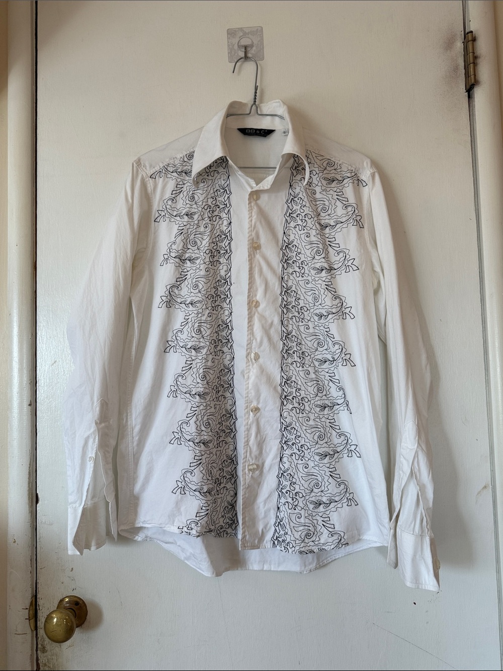 Vtg Y2K BB & C Italy White Dress Shirt Black Embroidered Scroll Menโs Small